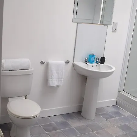Kelpies Serviced Apartments- Campbell Pumpherston Exterior foto