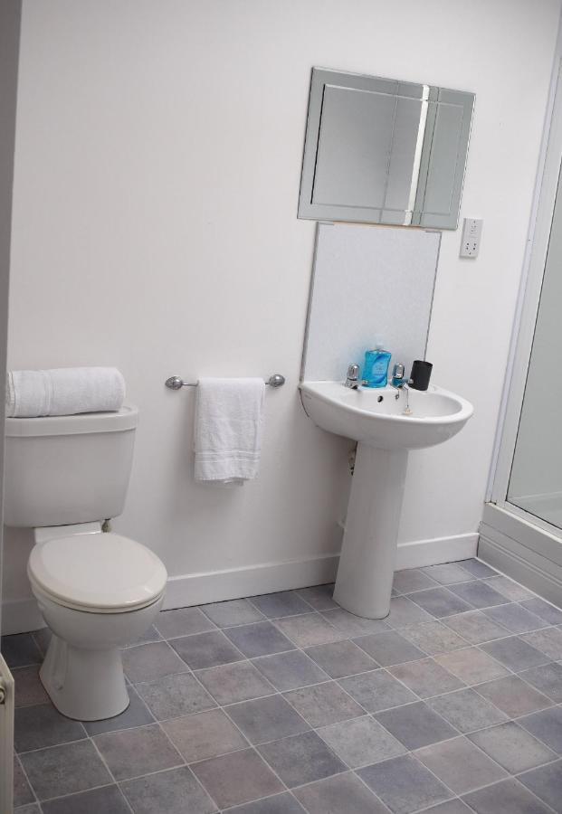 Kelpies Serviced Apartments- Campbell Apartment