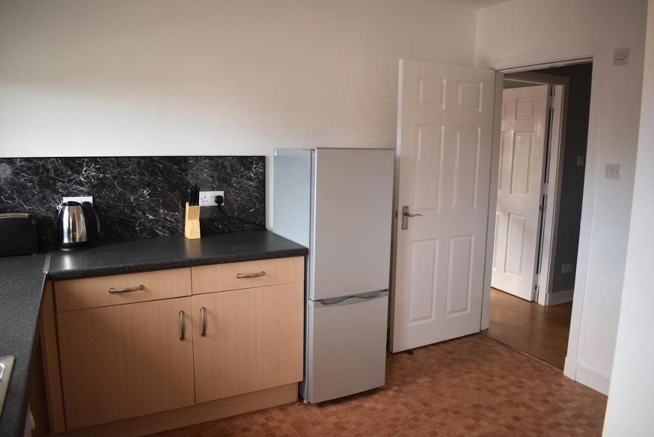 Kelpies Serviced Apartments- Campbell Pumpherston