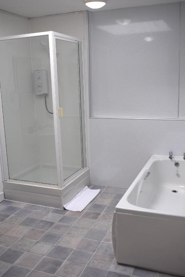 Kelpies Serviced Apartments- Campbell Apartment *